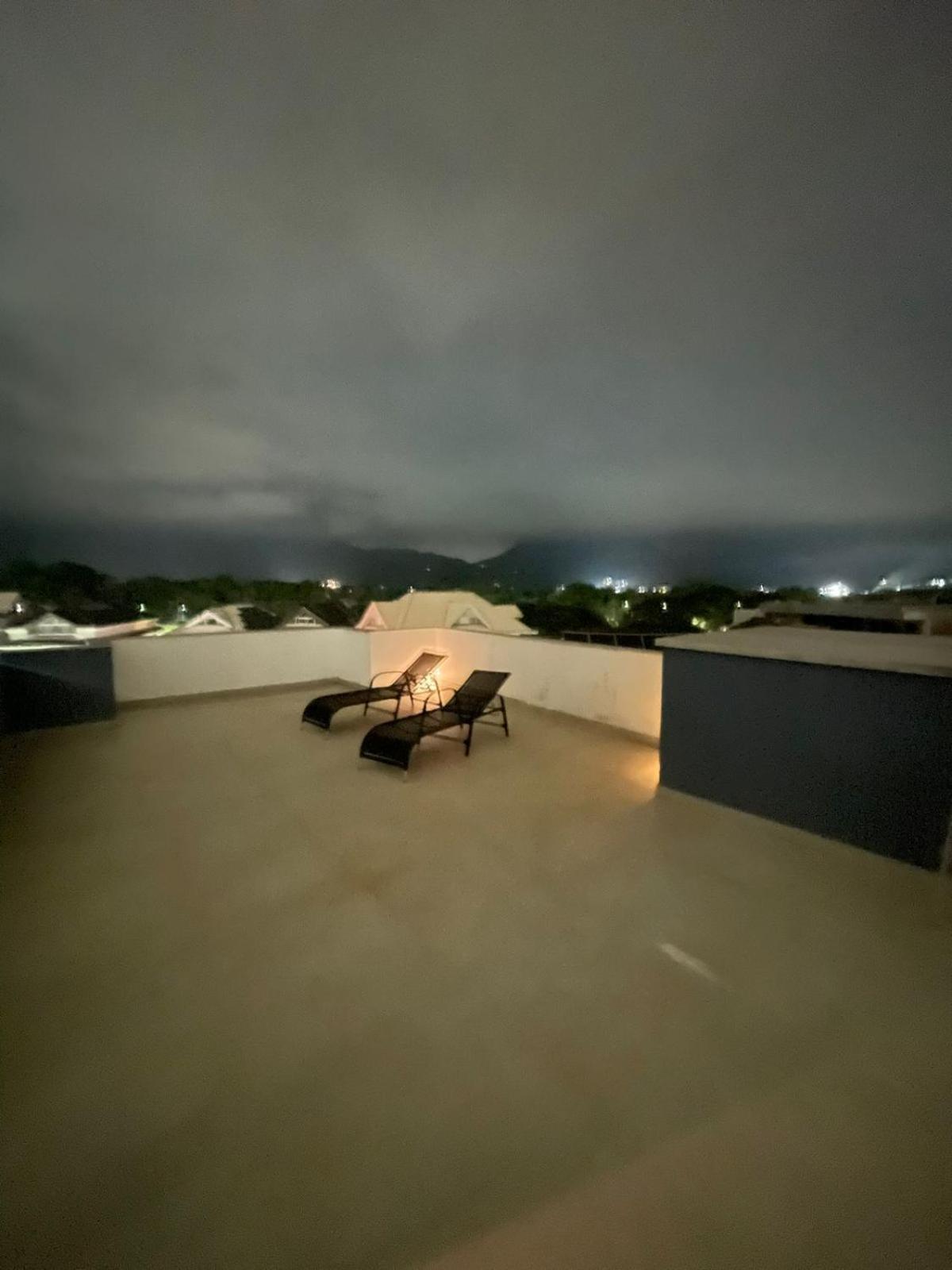 Mansao No Recreio Dos Bandeirantes Villa - Rio de Janeiro — Photos 1